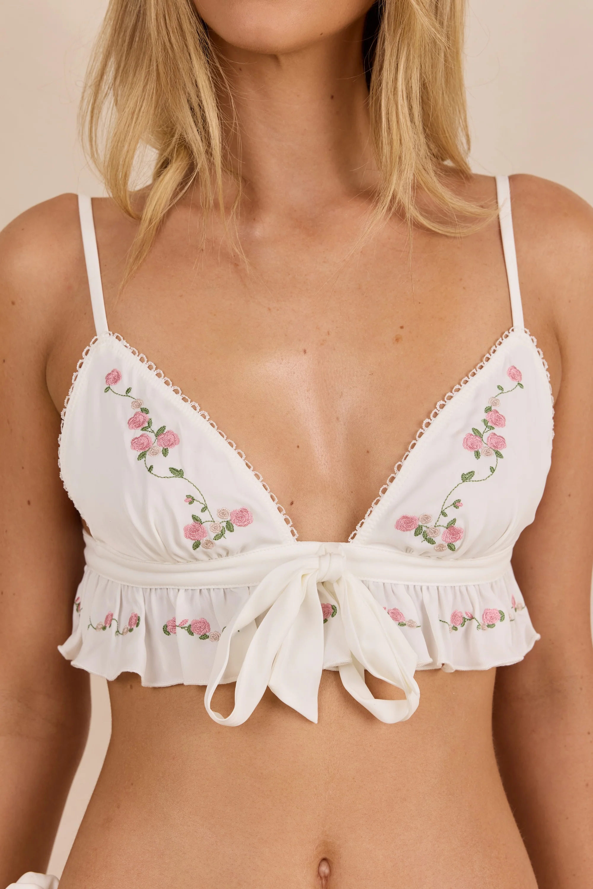 Gigi Bralette - White - Image 3